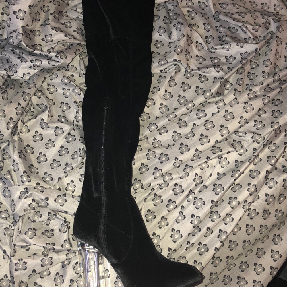 Black knee high heel boots